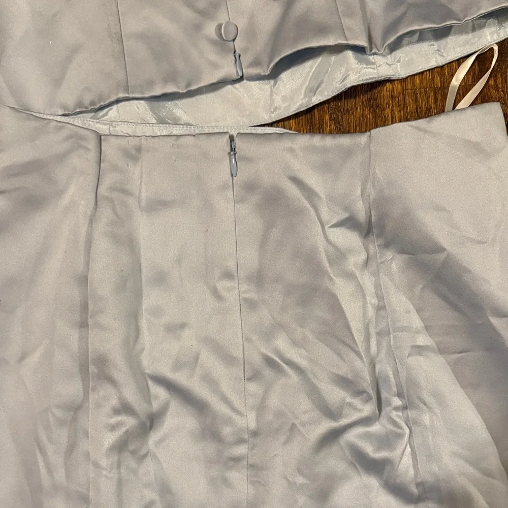 Vintage 1990s Too Neiman Marcus Light Blue Satin Two-Piece Set | Pristine - Picture 4 of 11